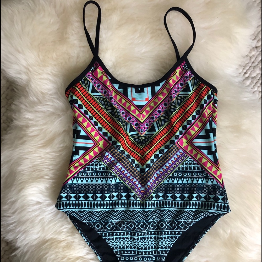 LA HEARTS SWIMSUIT SIZE M